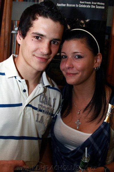 DJane_Elite_2K10_Skumi_037.JPG