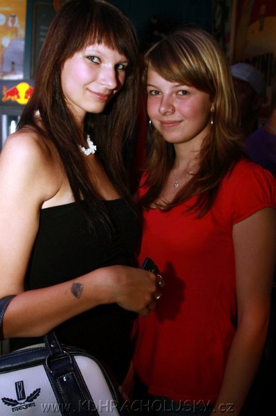 DJane_Elite_2K10_Skumi_054.JPG