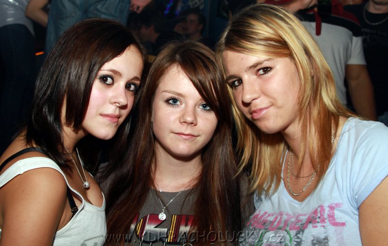DJane_Elite_2K10_Skumi_065.JPG
