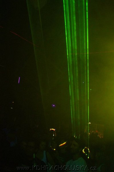 DJane_Elite_2K10_Skumi_070.JPG