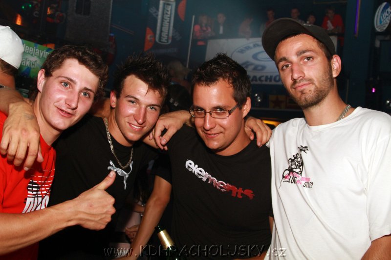 DJane_Elite_2K10_Skumi_079.JPG