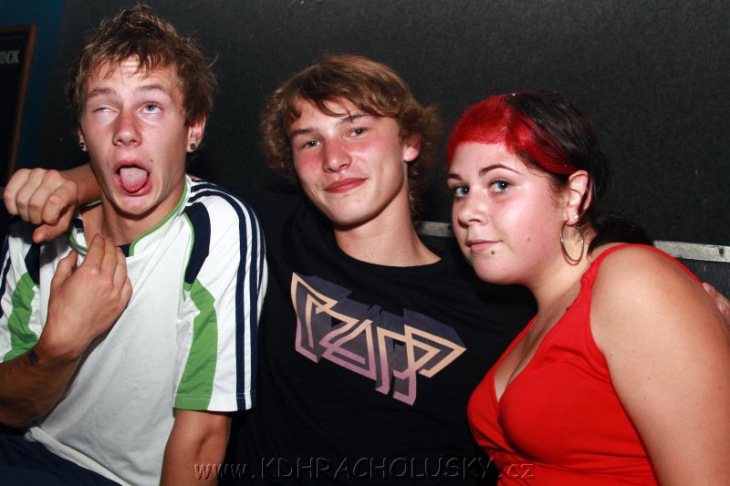 DJane_Elite_2K10_Skumi_081.JPG