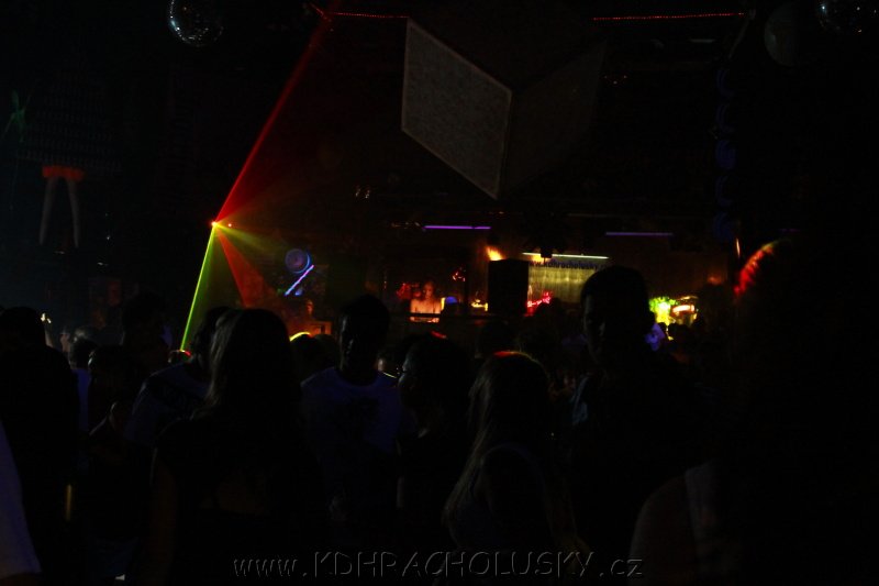 DJane_Elite_2K10_Skumi_112.JPG
