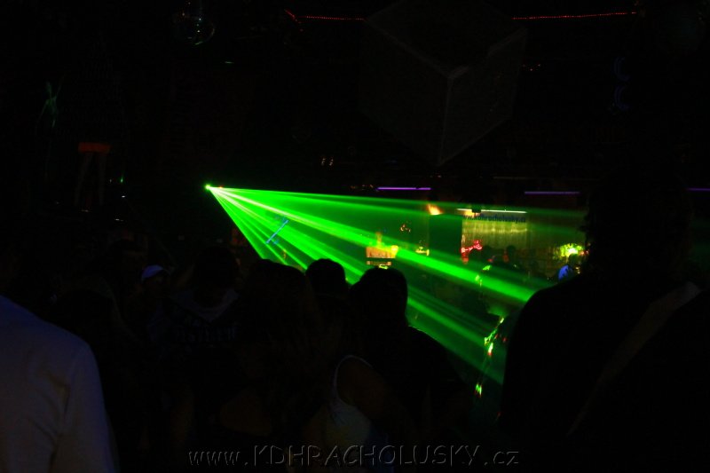 DJane_Elite_2K10_Skumi_113.JPG