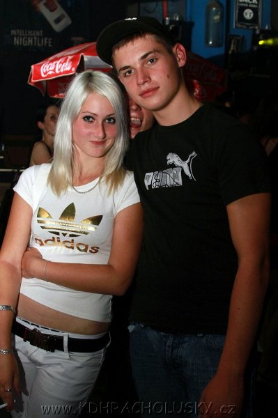 DJane_Elite_2K10_Skumi_116.JPG