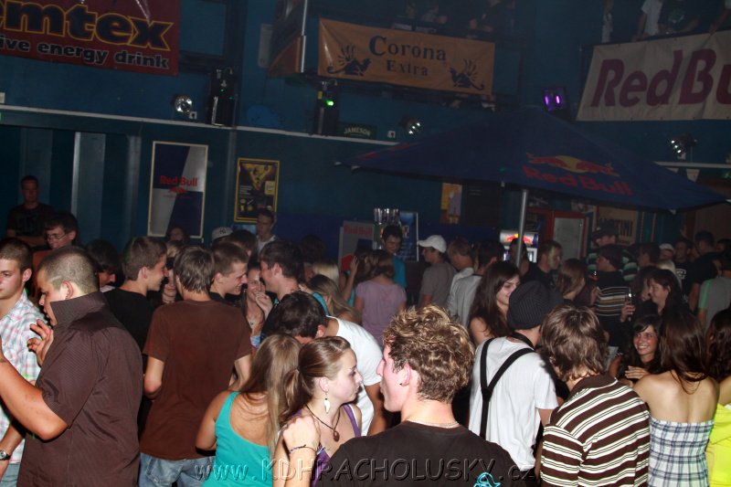 DJane_Elite_2K10_Skumi_126.JPG